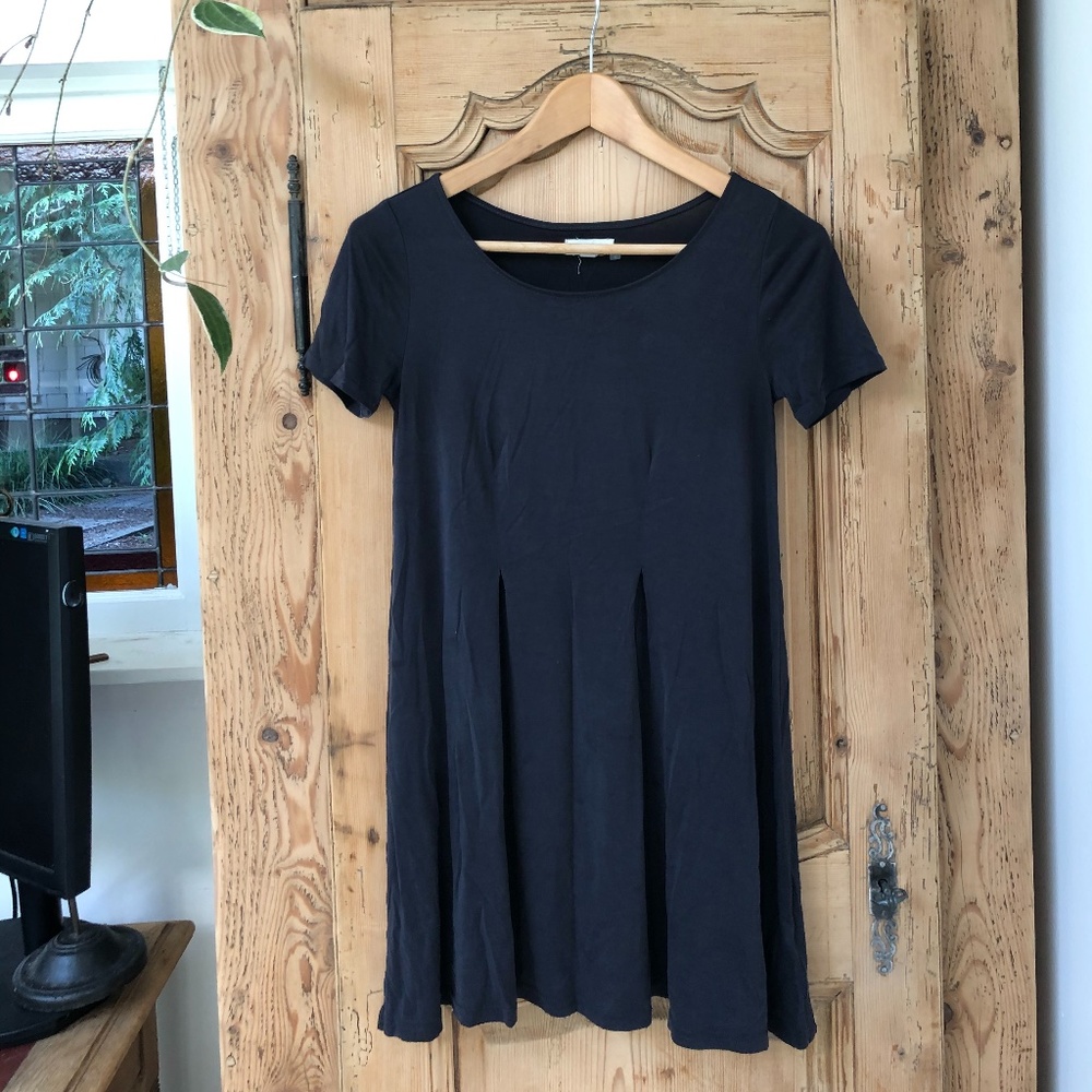 BLACK/CHARCOAL SKATER DRESS